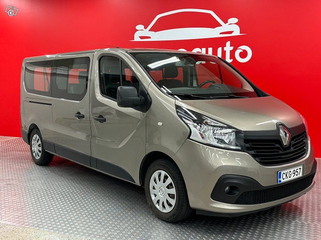 Renault Trafic Passenger