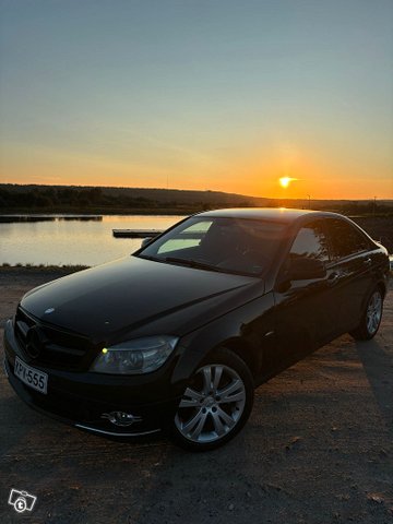 Mercedes-Benz C 220, kuva 1