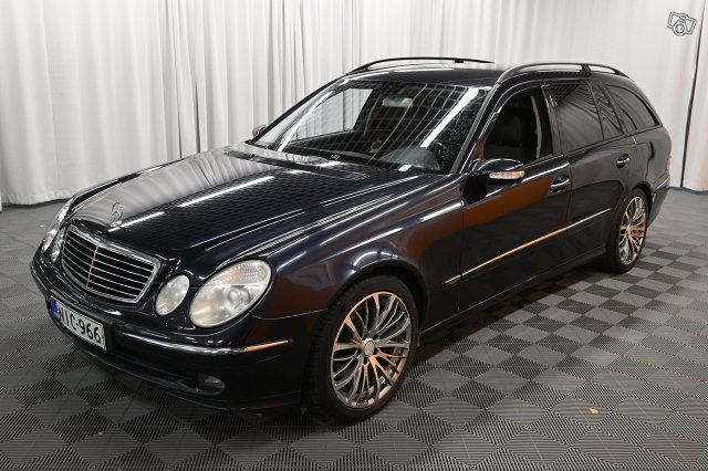 Mercedes-Benz E 5