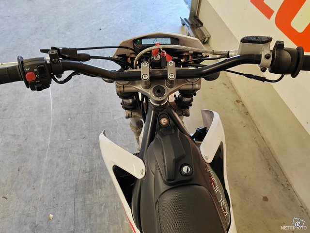 Drac Supermoto 4