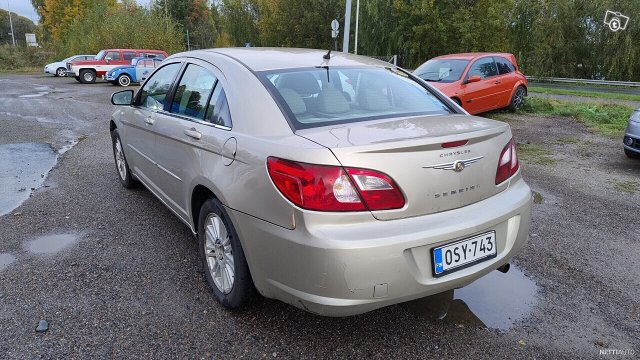 Chrysler Sebring 3