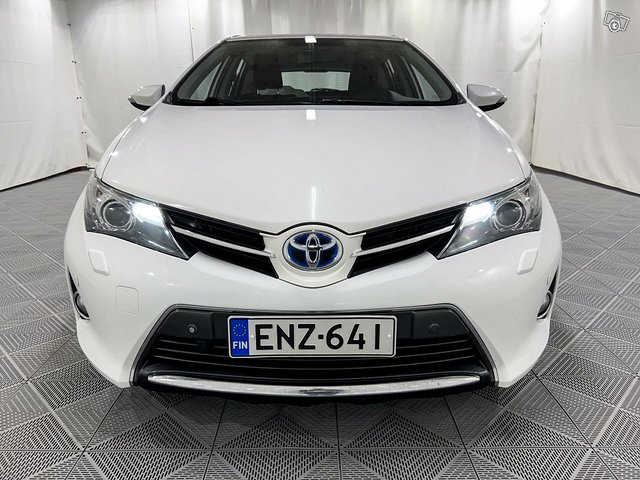 Toyota Auris 6