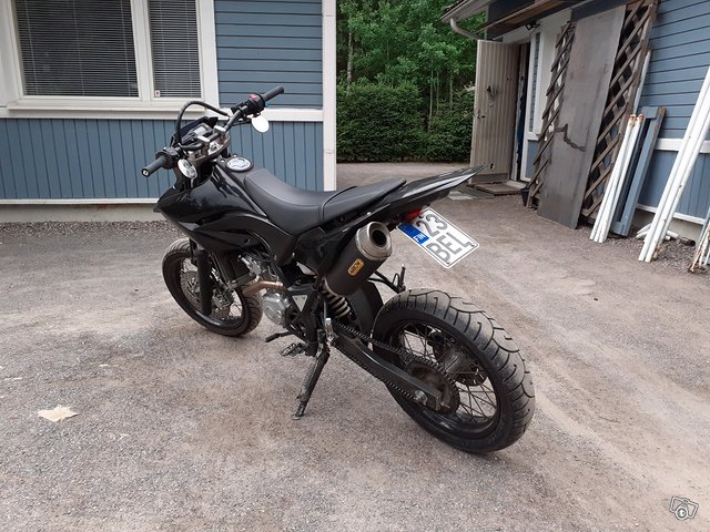 Yamaha WR125x 4