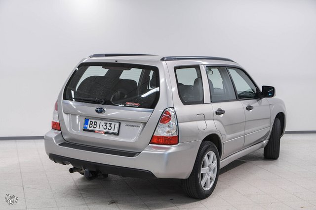 Subaru Forester 5