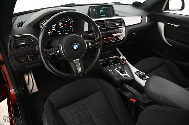 BMW 220 12