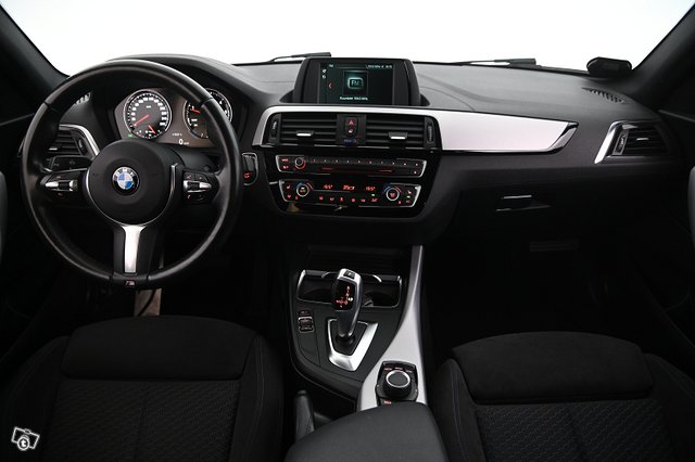 BMW 220 14