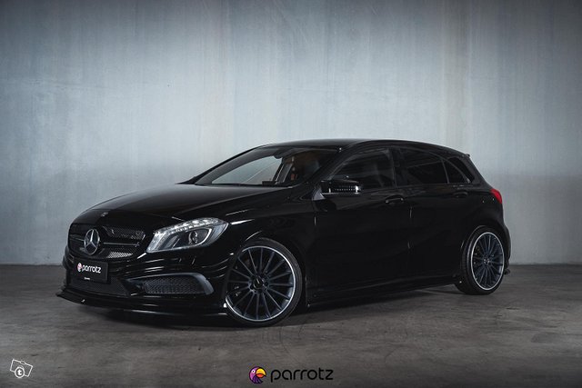 Mercedes-Benz A 45 AMG