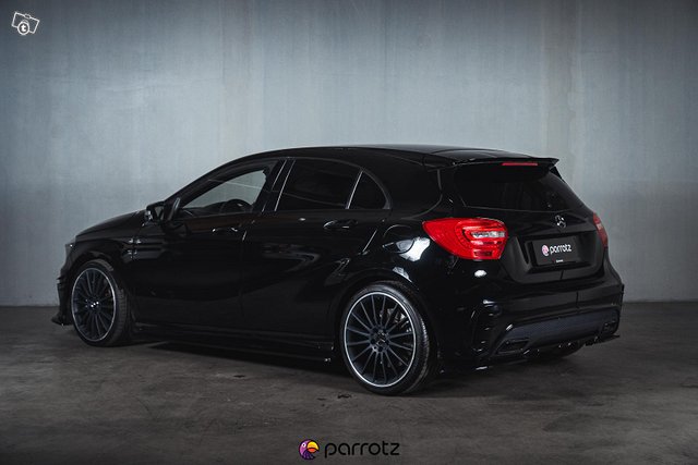 Mercedes-Benz A 45 AMG 6