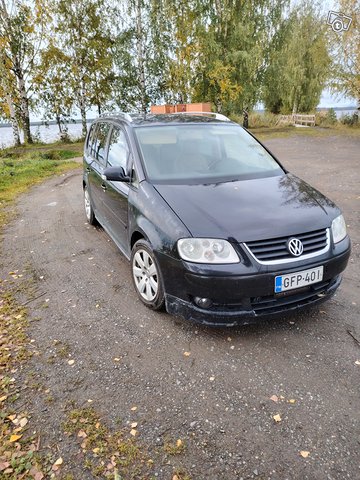 Volkswagen Touran, kuva 1