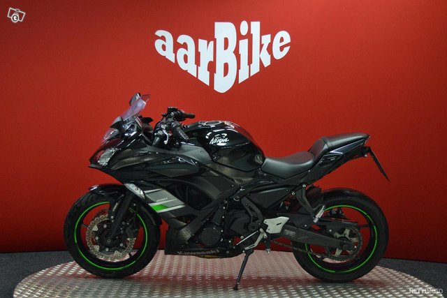 Kawasaki Ninja 4