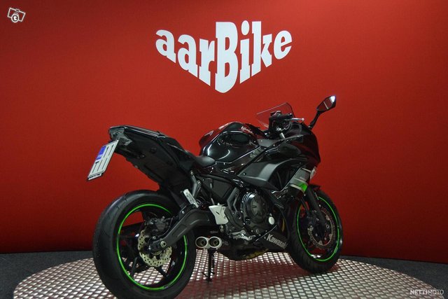 Kawasaki Ninja 7