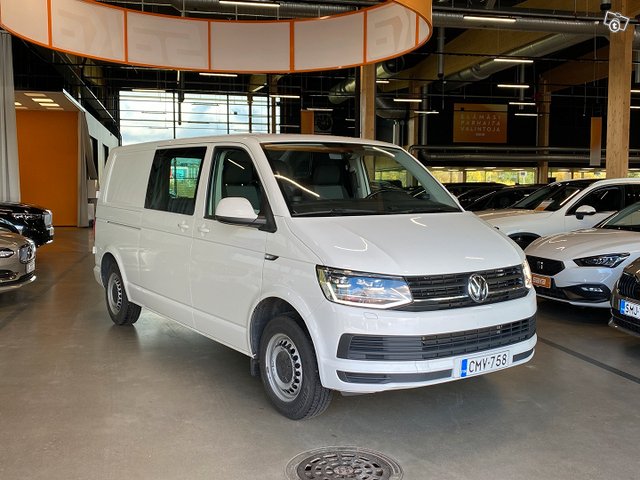 Volkswagen Transporter 1