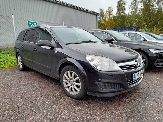 Opel Astra, kuva 1