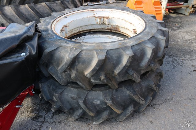 Michelin 13.6x38, kuva 1