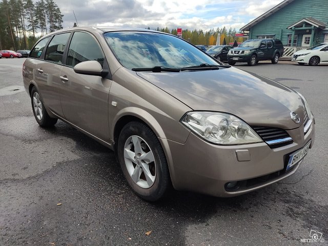 Nissan Primera 5