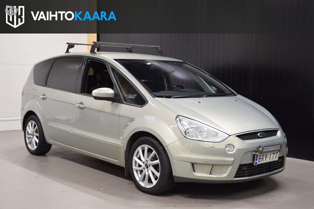 Ford S-MAX 9