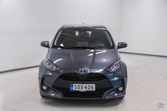 Toyota Yaris 2