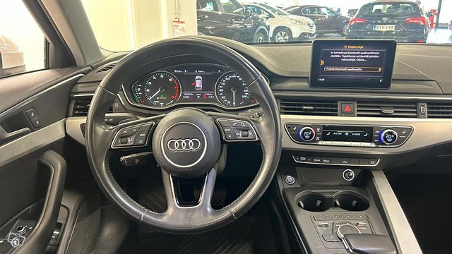 Audi A4 10