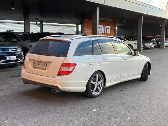 Mercedes-Benz C 2