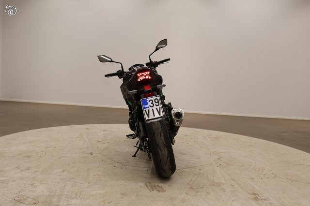 Kawasaki Z 4