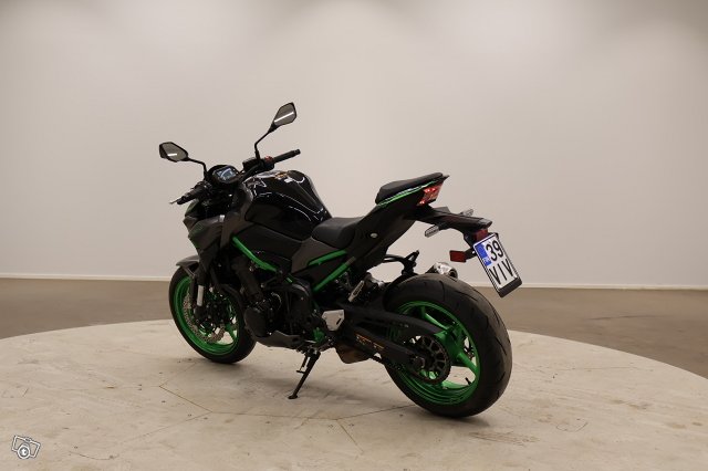 Kawasaki Z 7