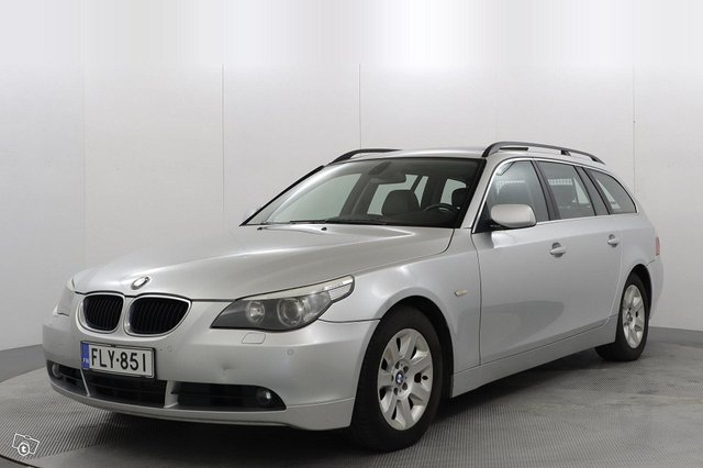 BMW 520