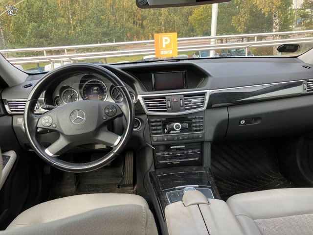 Mercedes-Benz E 7