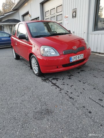 Toyota Yaris 5