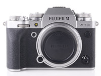 Fujifilm X-T4 (SC: 9700)