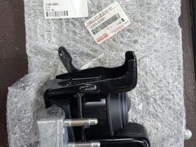 Toyota Corolla,Avensis ym oik moottorin kumityyny, Autovaraosat, Auton varaosat ja tarvikkeet, Espoo, Tori.fi Toyota Corolla,Avensis ym oik moottorin kumityyny, Autovaraosat, Auton varaosat ja tarvikkeet, Espoo, Tori.fi