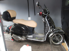 Vespa 300 GTS 2011 osia, Moottoripyörän varaosat ja tarvikkeet, Mototarvikkeet ja varaosat, Helsinki, Tori.fi Vespa 300 GTS 2011 osia, Moottoripyörän varaosat ja tarvikkeet, Mototarvikkeet ja varaosat, Helsinki, Tori.fi