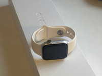 Apple Watch 4 40mm GPS TAKUU 12kk silver