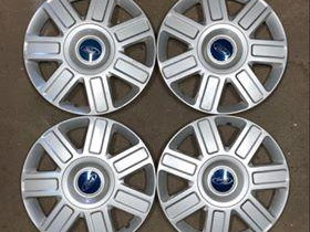Ford R16 koristekapseli kaytetyt 4kpl, Renkaat ja vanteet, Helsinki, Tori.fi Ford R16 koristekapseli kaytetyt 4kpl, Renkaat ja vanteet, Helsinki, Tori.fi