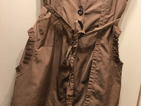 Ruskea Franstyle hihaton takki koko 44, Vaatteet ja kengät, Hattula, Tori.fi Ruskea Franstyle hihaton takki koko 44, Vaatteet ja kengät, Hattula, Tori.fi