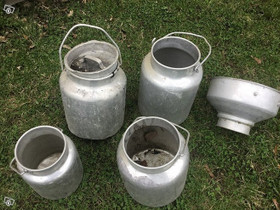 Maitotonkat -hinkat 2l, 4l ja 5l (alk 25e/kpl), Ruukut, kivet ja koristeet, Piha ja puutarha, Hattula, Tori.fi Maitotonkat -hinkat 2l, 4l ja 5l (alk 25e/kpl), Ruukut, kivet ja koristeet, Piha ja puutarha, Hattula, Tori.fi
