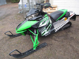 Arctic Cat 800 SnoPro 2011 osia, Moottorikelkan varaosat ja tarvikkeet, Mototarvikkeet ja varaosat, Helsinki, Tori.fi