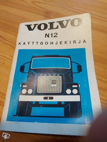 Volvo N12 kuorma-auton ohjekirja
