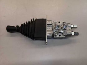 Hydrauliikka käsiventtiili Hydro Control 77553, Muut koneet ja tarvikkeet, Työkoneet ja kalusto, Luumäki, Tori.fi Hydrauliikka käsiventtiili Hydro Control 77553, Muut koneet ja tarvikkeet, Työkoneet ja kalusto, Luumäki, Tori.fi
