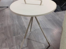 Bo Concept Jersey-sivupöytä taupe Ovh 179e, Pöydät ja tuolit, Sisustus ja huonekalut, Turku, Tori.fi Bo Concept Jersey-sivupöytä taupe Ovh 179e, Pöydät ja tuolit, Sisustus ja huonekalut, Turku, Tori.fi