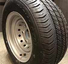 195/55R10C Peräkärryn rengas vanteella, Renkaat ja vanteet, Jyväskylä, Tori.fi 195/55R10C Peräkärryn rengas vanteella, Renkaat ja vanteet, Jyväskylä, Tori.fi
