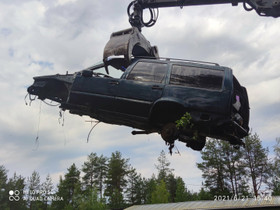 Purkuautoja yli 150 kpl, moottoreita, purkuosia ym, Autovaraosat, Auton varaosat ja tarvikkeet, Oulu, Tori.fi Purkuautoja yli 150 kpl, moottoreita, purkuosia ym, Autovaraosat, Auton varaosat ja tarvikkeet, Oulu, Tori.fi