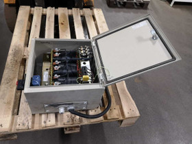 Muuntaja 230/400V AC - 24V/42 71/41A, Muut, Luumäki, Tori.fi Muuntaja 230/400V AC - 24V/42 71/41A, Muut, Luumäki, Tori.fi