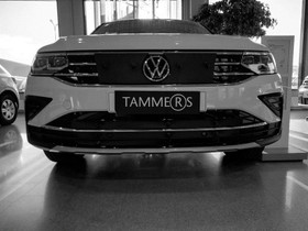 Maskisuoja Volkswagen Tiguan vm. 2020-, Autovaraosat, Auton varaosat ja tarvikkeet, Tampere, Tori.fi