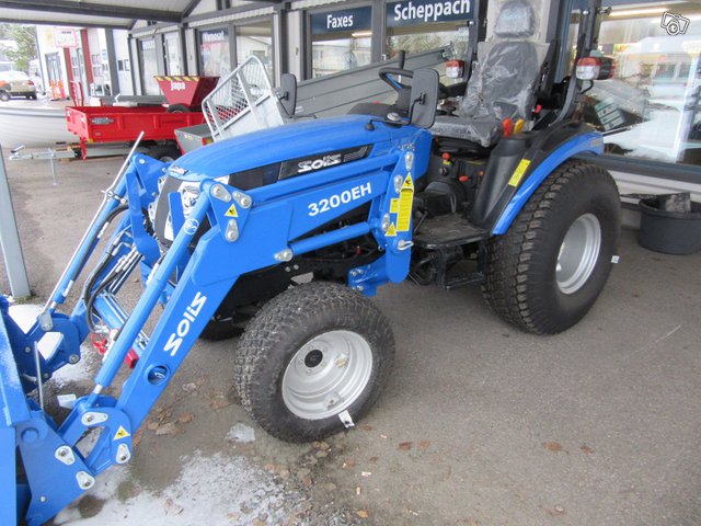 Solis 26HST traktori, kuva 1