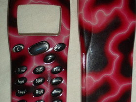 Nokia 3210 kuoret 2 erilaista mallia, Puhelintarvikkeet, Puhelimet ja tarvikkeet, Heinola, Tori.fi