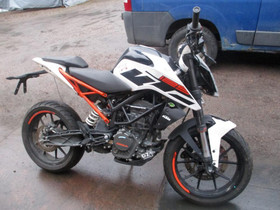 KTM DUKE 125 2018 osia, Moottoripyörän varaosat ja tarvikkeet, Mototarvikkeet ja varaosat, Helsinki, Tori.fi KTM DUKE 125 2018 osia, Moottoripyörän varaosat ja tarvikkeet, Mototarvikkeet ja varaosat, Helsinki, Tori.fi