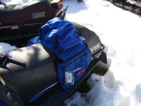 Polaris satulalaukku, Moottorikelkat, Moto, Ilomantsi, Tori.fi Polaris satulalaukku, Moottorikelkat, Moto, Ilomantsi, Tori.fi