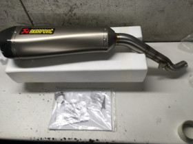 Akrapovic Slip-On Line (Titaani) VFR1200X 2016-, Moottoripyrn varaosat ja tarvikkeet, Mototarvikkeet ja varaosat, Helsinki, Tori.fi