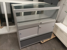 Myymälävitriini valoilla ja abloy avaimilla, Liikkeille ja yrityksille, Lahti, Tori.fi Myymälävitriini valoilla ja abloy avaimilla, Liikkeille ja yrityksille, Lahti, Tori.fi