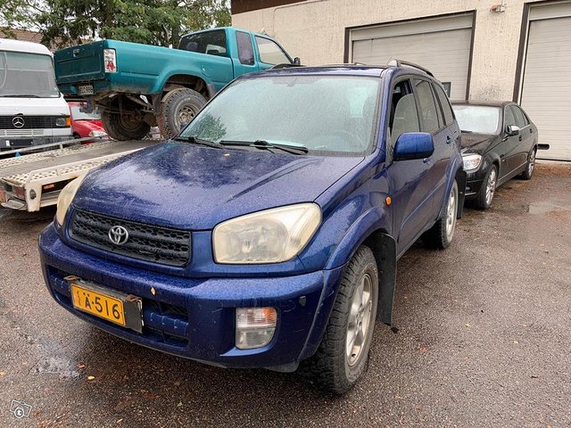 Toyota Rav4 2